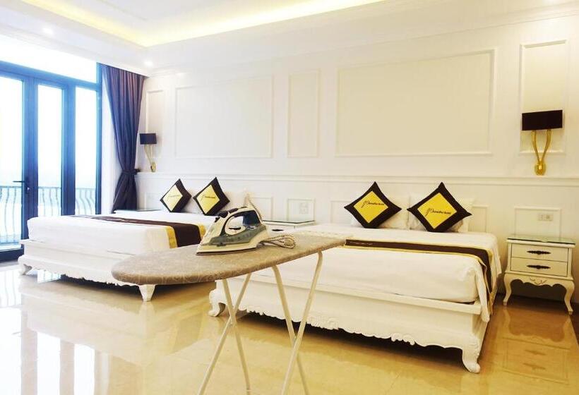 اتاق سوپریور, Paradise