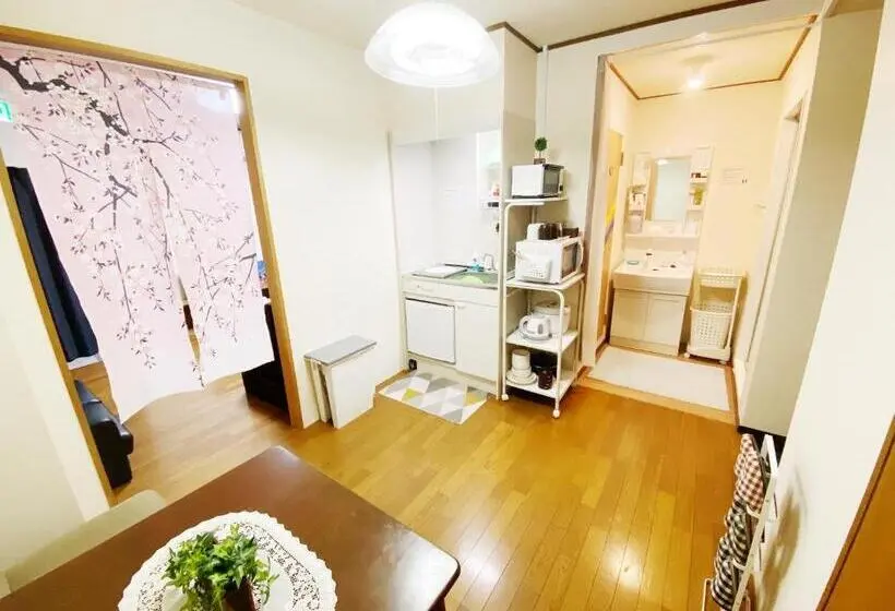 آپارتمان 1 خوابه, Petithotel017全室ミニキッチン付きファミリルーム 飲食街中心 阿波踊り会館7分 文理 徳島大学 アスティとくしま車8分