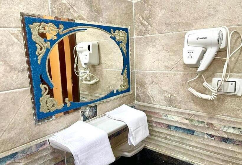 استودیوی استاندارد با چشمانداز دریا, Charbel Apartments