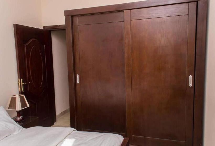 استودیوی استاندارد با چشمانداز دریا, Charbel Apartments