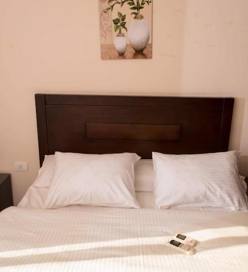 استودیوی استاندارد با چشمانداز دریا, Charbel Apartments