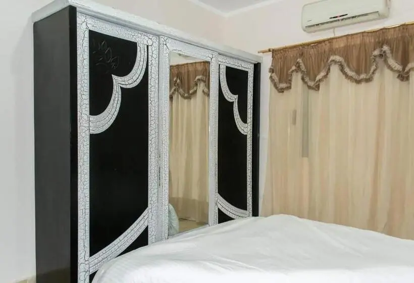 آپارتمان 1 خوابه با تراس, Charbel Apartments