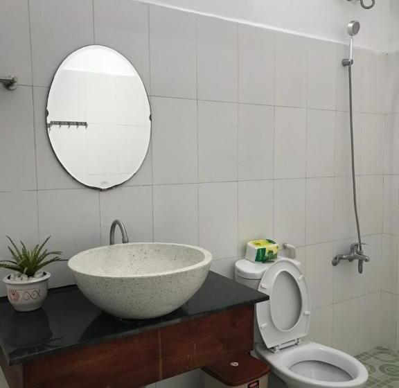 تختخواب در اتاق مشترک, Cheerful Hoi An Hostel