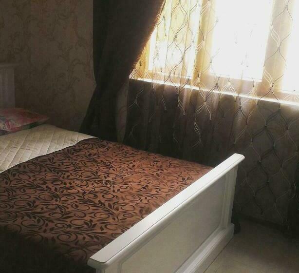 اتاق لوکس با تخت بزرگ, платинум