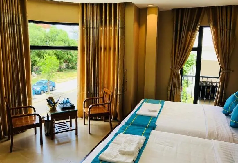 اتاق خانوادگی, Hồng Hạc