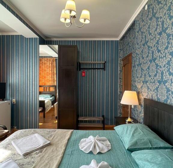 스탠다드 룸, Medoviy