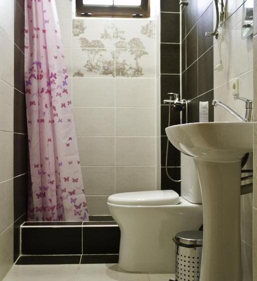 스탠다드 룸, Medoviy