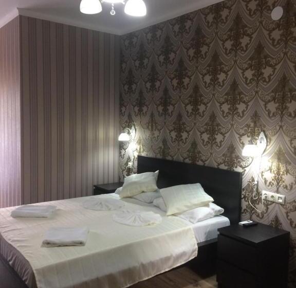 디럭스 룸, Medoviy