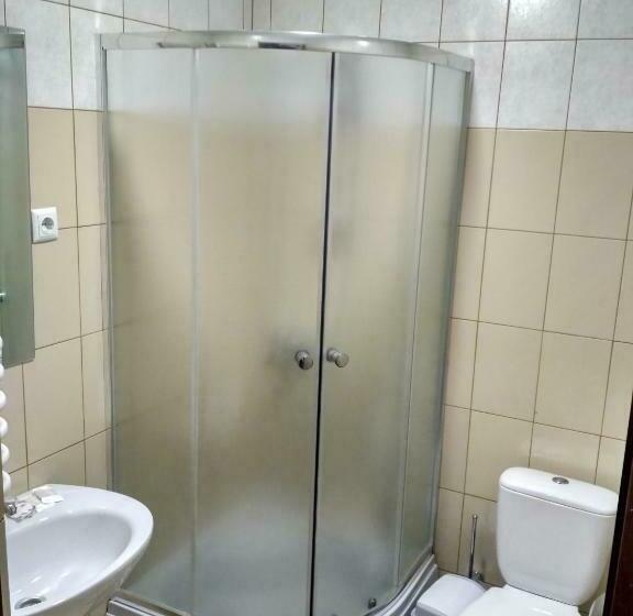 اتاق اکونومی, Rgk Baron Gartenberg