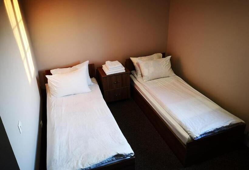 اتاق اکونومی, Rgk Baron Gartenberg