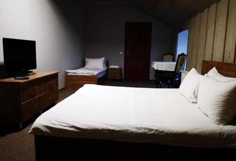 اتاق راحتی سه تخته, Rgk Baron Gartenberg