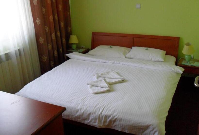 سوییت جونیور, Vila Sunce