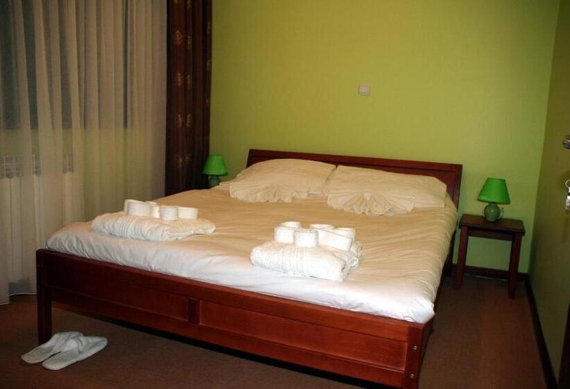 سوییت جونیور, Vila Sunce