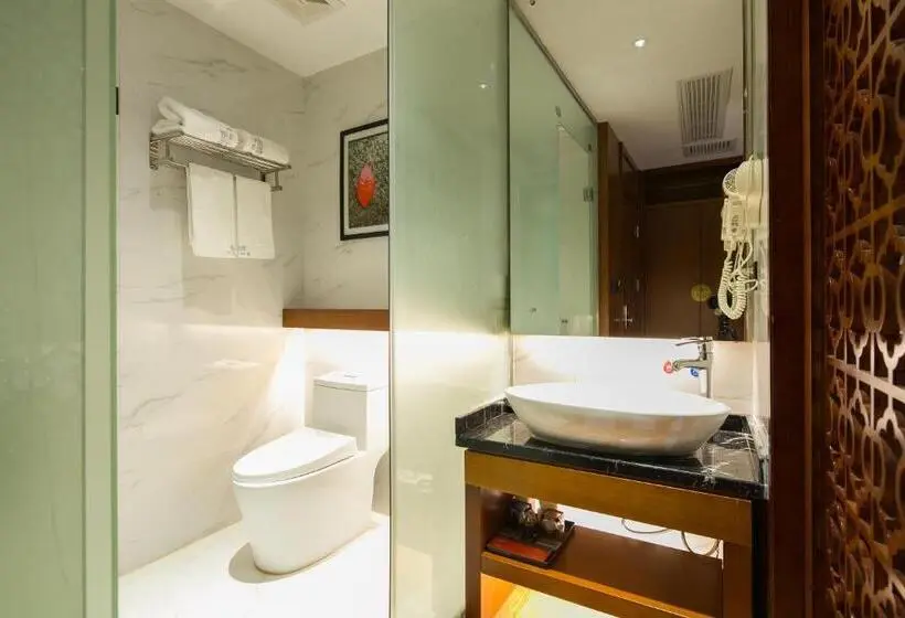 اتاق استاندارد, All Seasons Lodge Breakfast&lift&free Laundry &book Tickets &downtown Location And English Service
