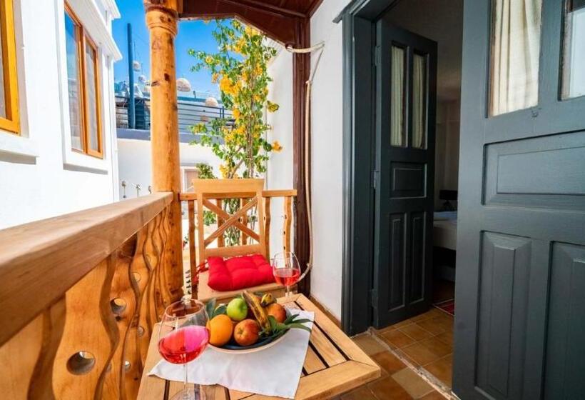 スタンダードルーム, Old Trading House