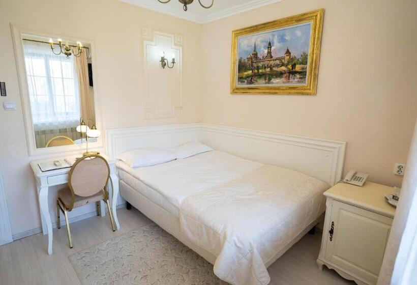 חדר יחיד עם טרסה, Villa Alice