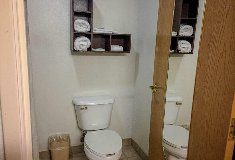 חדר דלוקס לארבעה, Motel 6 Woodway, Tx