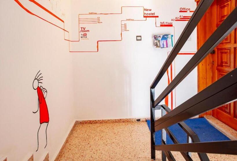 Economy Triple Room, Enter Hostel