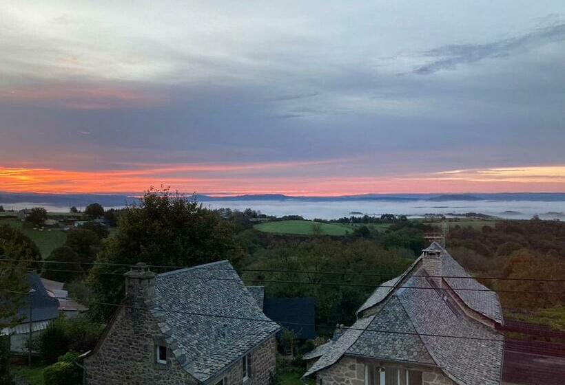 غرفة قياسية, Lo Soulenquo à Fonteilles Sur Le Gr 65