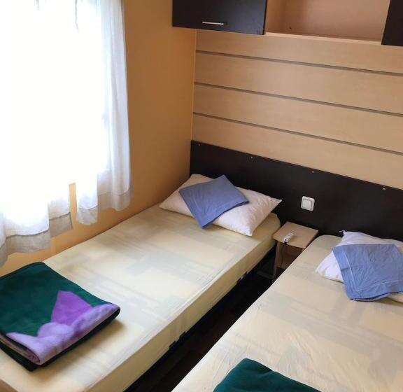 공동 객실, Lo Soulenquo à Fonteilles Sur Le Gr 65