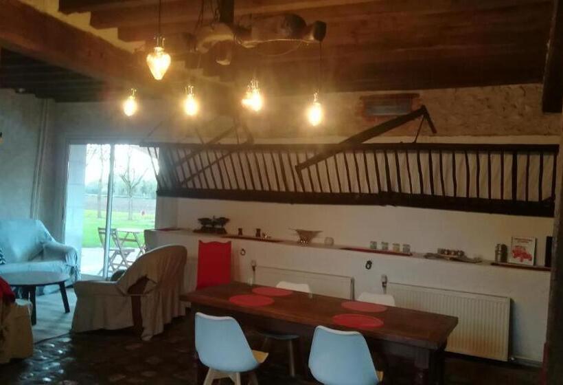اتاق استاندارد, La Ferme De L Isle Et Sa Roulotte
