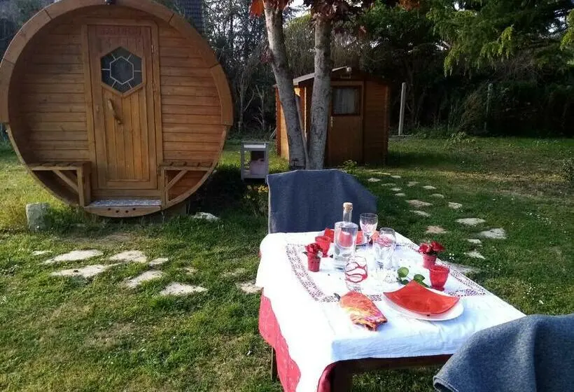 スタンダードルーム, Les Tonneaux De L'eure Logement Insolite
