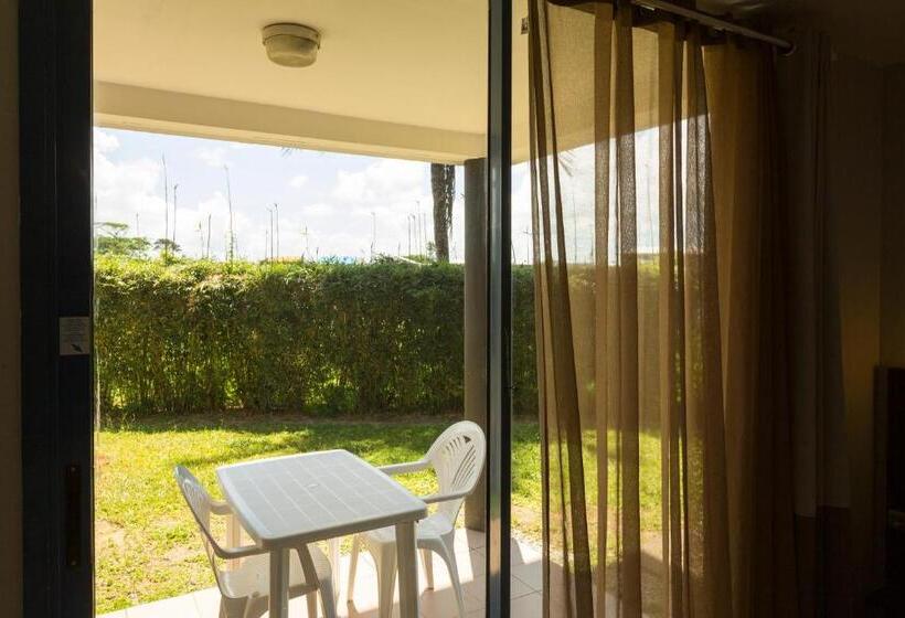 트리플 클래식 룸, Atlantis