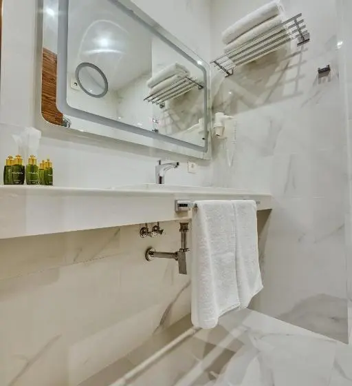 اتاق استاندارد با بالکن, Magnika Resort