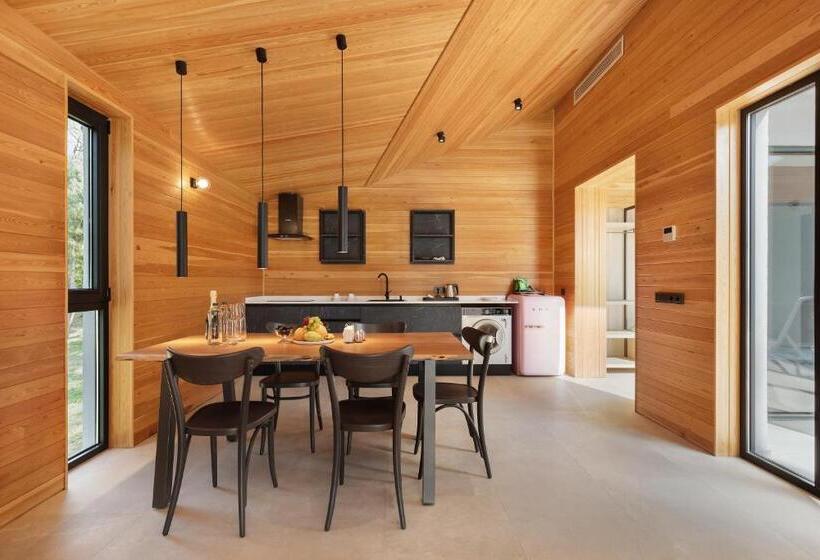 ویلای 2 خوابه, Magnika Resort