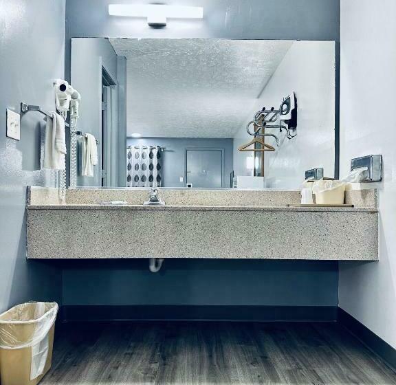 キングサイズベッドのスタンダードルーム, Relax Inn