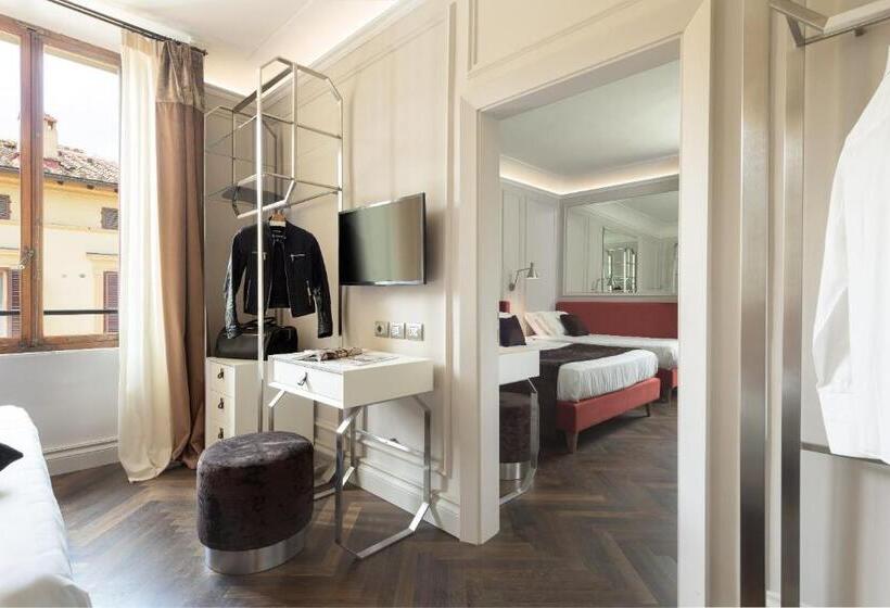 اتاق استاندارد چهار تخته, Albergo Chiusarelli