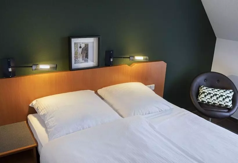 コンフォートルーム, Achat Hotel Heppenheim