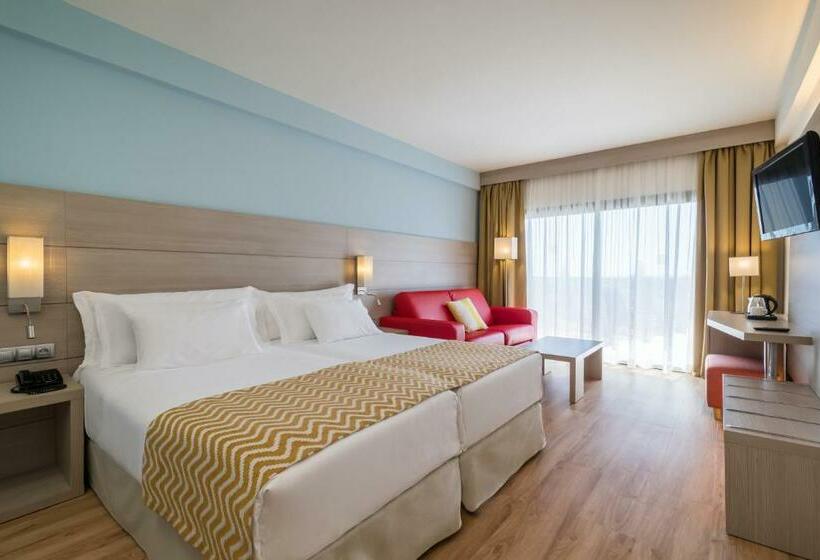 חדר משפחתי, Barceló Margaritas