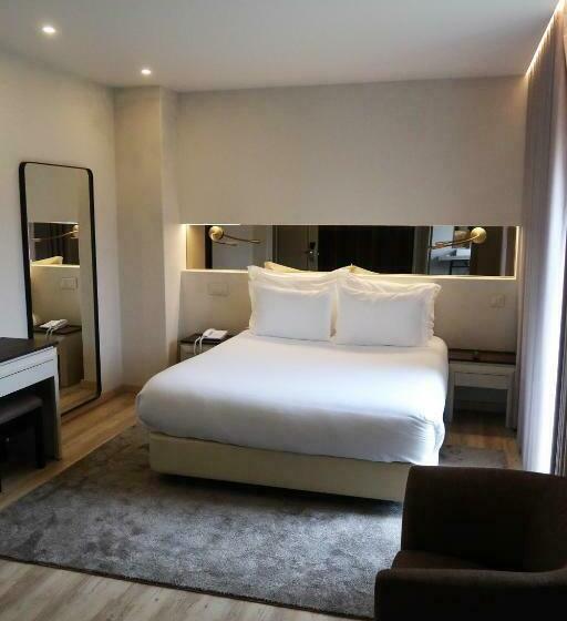 غرفة قياسية, Cristal Setúbal