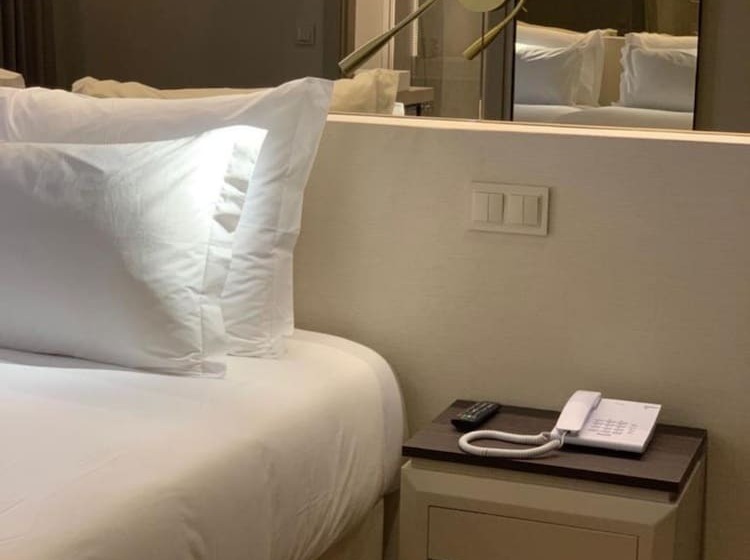 غرفة قياسية, Cristal Setúbal