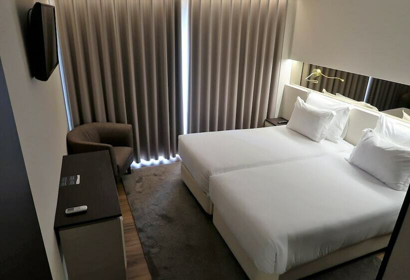 غرفة قياسية, Cristal Setúbal