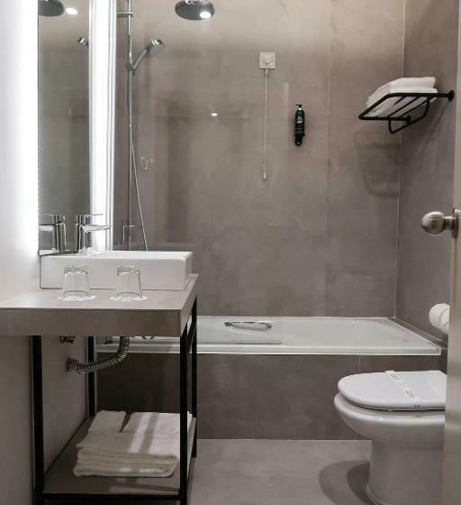 غرفة قياسية فردية, Cristal Setúbal