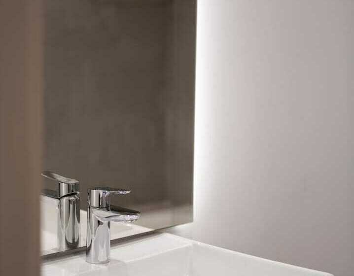 غرفة قياسية مزوَّدة بتراس, Cristal Setúbal