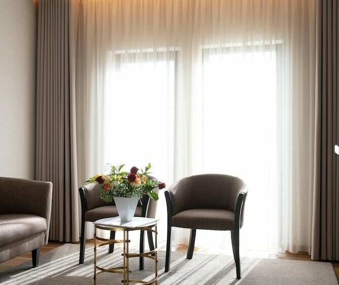 جناح جونيور, Cristal Setúbal