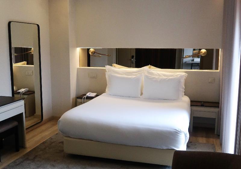 غرفة قياسية, Cristal Setúbal