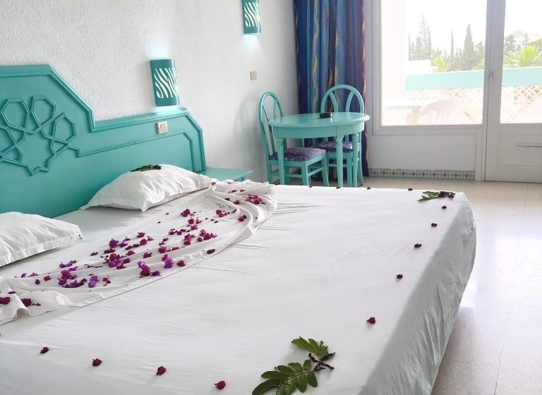 غرفة قياسية ثلاثية, Green Golf Hammamet