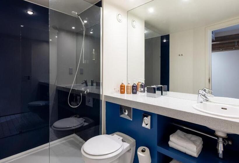 장애인을 위한 스탠다드 룸, Holiday Inn York City Centre, An Ihg