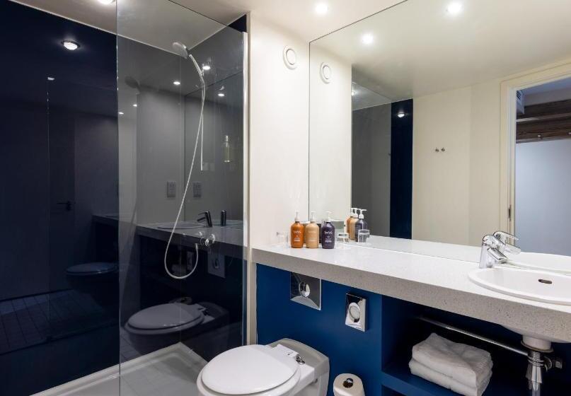 장애인을 위한 스탠다드 룸, Holiday Inn York City Centre, An Ihg