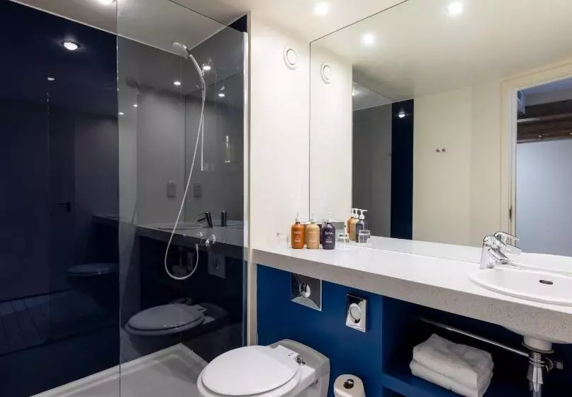 اتاق استاندارد برای معلولان, Holiday Inn York City Centre, An Ihg