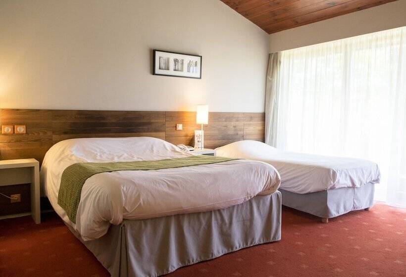 Номер Стандарт, Kyriad Angoulême Nord Champniers Hôtel & Résidence