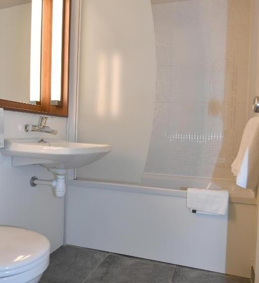 Camera Standard Letto Matrimoniale, Kyriad Direct Metz Nord – Woippy