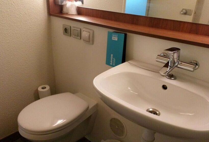 Camera Standard Letto Matrimoniale, Kyriad Direct Metz Nord – Woippy