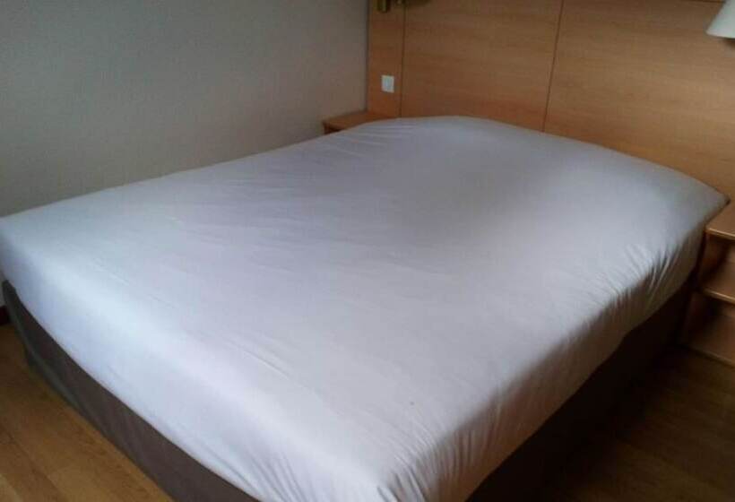 Camera Standard Letto Matrimoniale, Kyriad Direct Metz Nord – Woippy