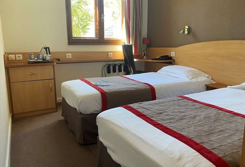 Номер Стандарт, Kyriad Montpellier Aéroport   Parc Expo