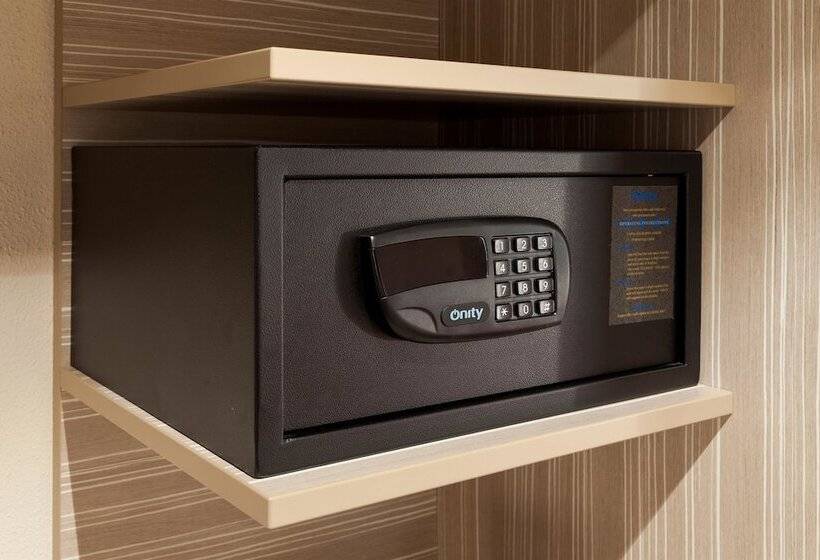 חדר סטנדרט, Kyriad Hotel Strasbourg Lingolsheim